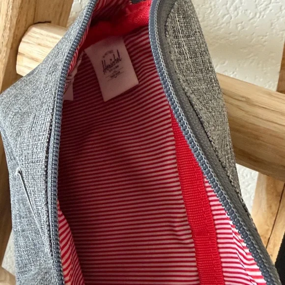Herschel Supply Company Charcoal Grey Belt Bag - Picture 3 of 4
